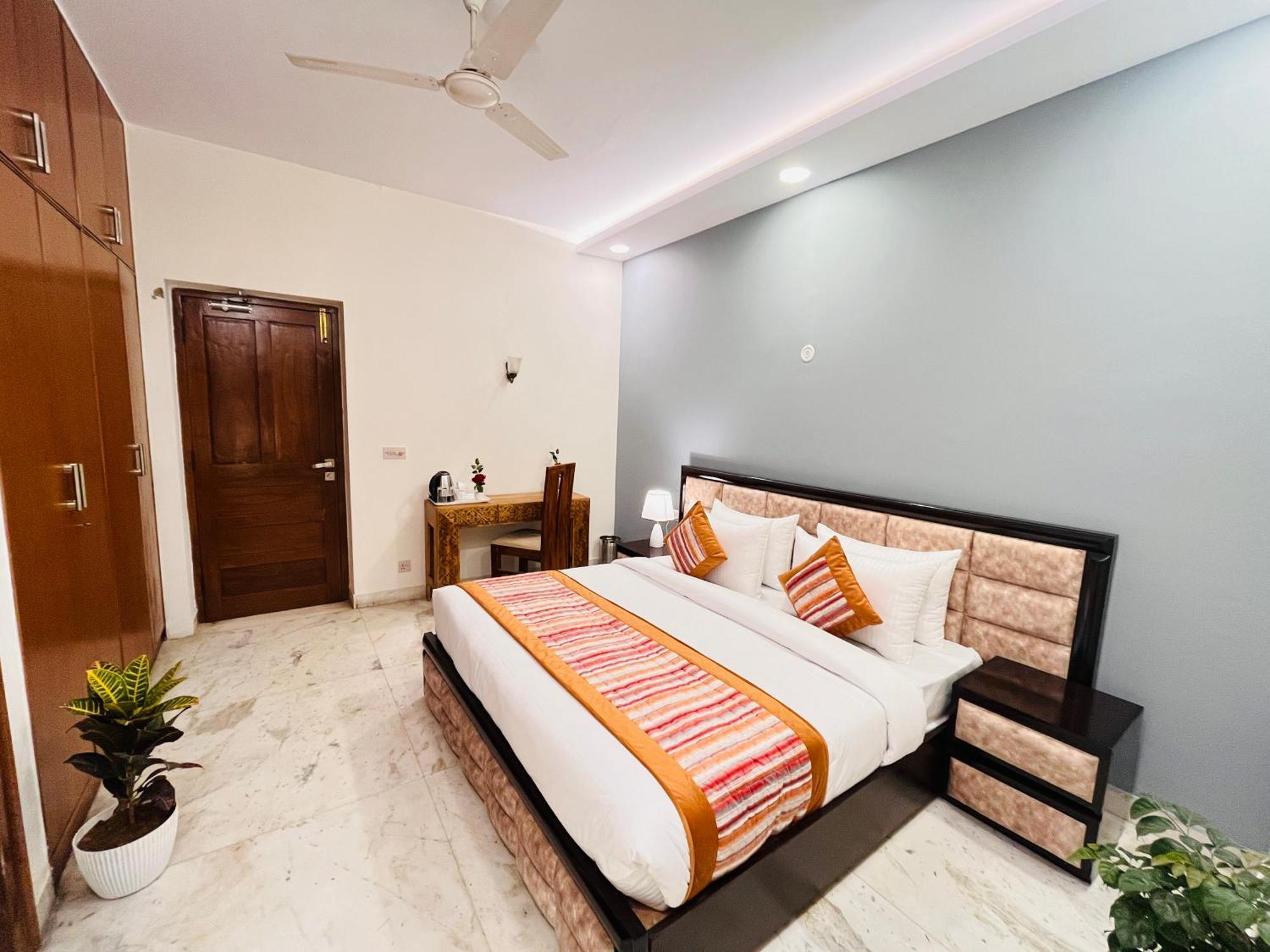 Hotel Grove Residency Hauz Khas New Delhi Couple Friendly Exterior foto